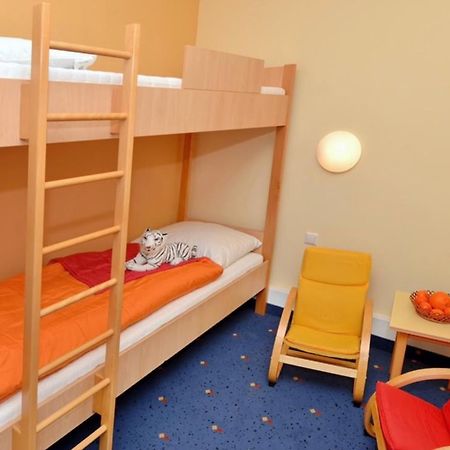 Bellis Hotel Санкт-Урбан Экстерьер фото